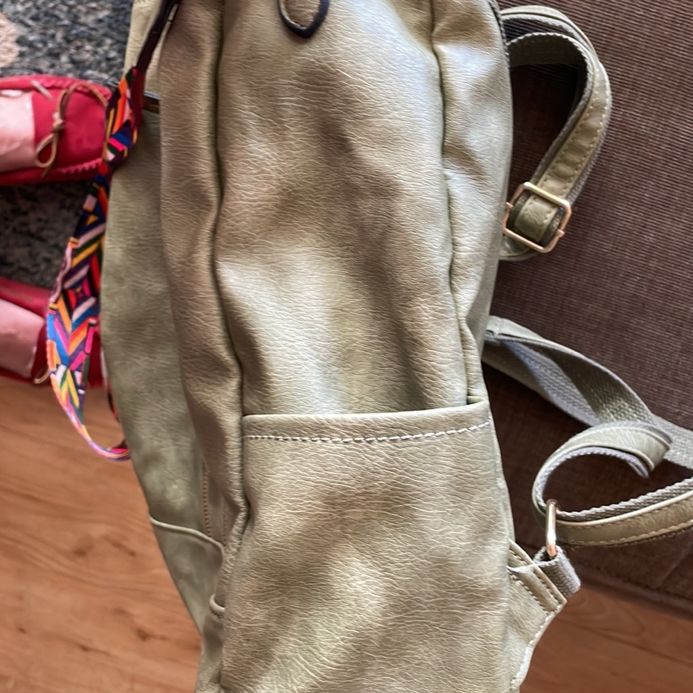 Purse - Picture 3 of 8